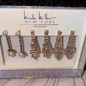 New Nicole Miller New York, elegant special occasion earring set.
